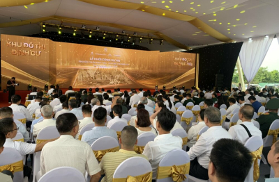 Hà Nội: khởi công dự án Đại lộ Sông Hồng quy mô 148.000 người