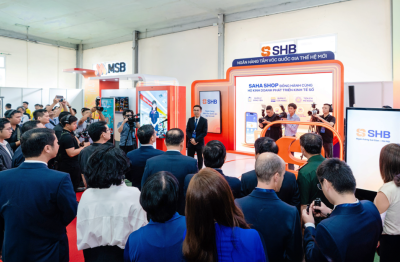 SHB SAHA Shop gây ấn tượng tại sự kiện Chuyển đổi số ngành Ngân hàng 2026