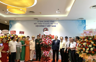 Khẳng định vai trò của y dược cổ truyền trong sự nghiệp chăm sóc sức khỏe nhân dân