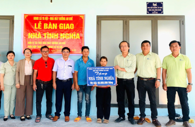 Gia Lai: Nhà máy Đường An Khê bàn giao 26 căn nhà tình nghĩa cho hộ nghèo