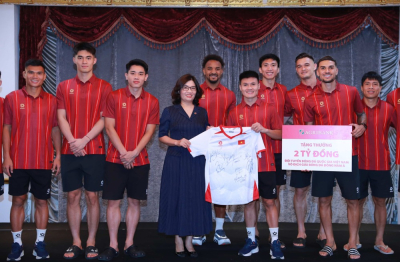 Agribank trao thưởng 2 tỷ đồng chúc mừng Đội tuyển Việt Nam vô địch ASEAN Cup 2026