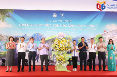 Quảng Ninh triển khai xe bus điện miễn phí đưa đón học sinh đến trường