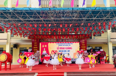 “Trao cơ hội, nối ước mơ” - Quỹ Tâm Tài Việt và Công ty Xổ số điện toán Việt Nam (Vietlott) dành tặng học bổng 100 triệu đồng cho học sinh có hoàn cảnh khó khăn tại xã Nghĩa Trụ, tỉnh Hưng Yên