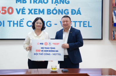 MB cùng Thể Công - Viettel đưa bóng đá đỉnh cao đến học sinh