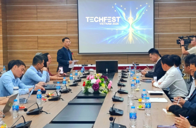Khởi động, chương trình đồng hành cùng TECHFEST Việt Nam 2026. 
