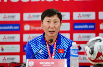 HLV Kim Sang-sik chốt 23 cầu thủ dự FIFA ASEAN Cup 2026