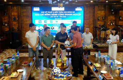 Vihamark Đồng hành cùng giải bóng: Báo chí đồng hành cùng Doanh nghiệp 2026