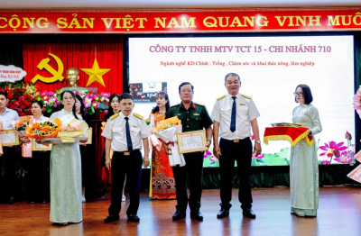 Đoàn Kinh tế - Quốc phòng 710: 