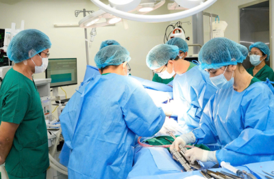 Ca phẫu thuật tim bắc cầu mạch vành thành công đầu tiên ở bệnh viện C Đà Nẵng