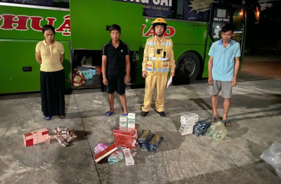 Quảng Ninh: Phát hiện hơn 500 bao thuốc lá lậu vận chuyển trên xe khách