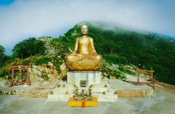 Miễn phí tham quan Quần thể di tích và danh thắng Yên Tử đến hết năm 2028