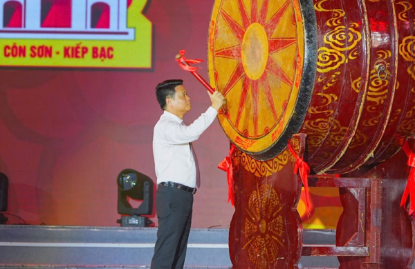 Hào khí ngàn năm hội tụ tại Lễ hội mùa thu Côn Sơn - Kiếp Bạc 2026: Sức bật mới của Di sản thế giới liên vùng