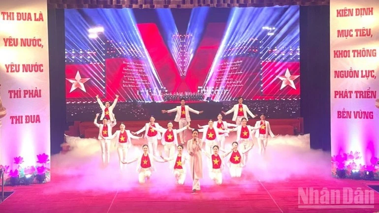 Thi đua yêu nước góp phần chấn hưng và phát triển văn hóa Việt Nam trong kỷ nguyên mới