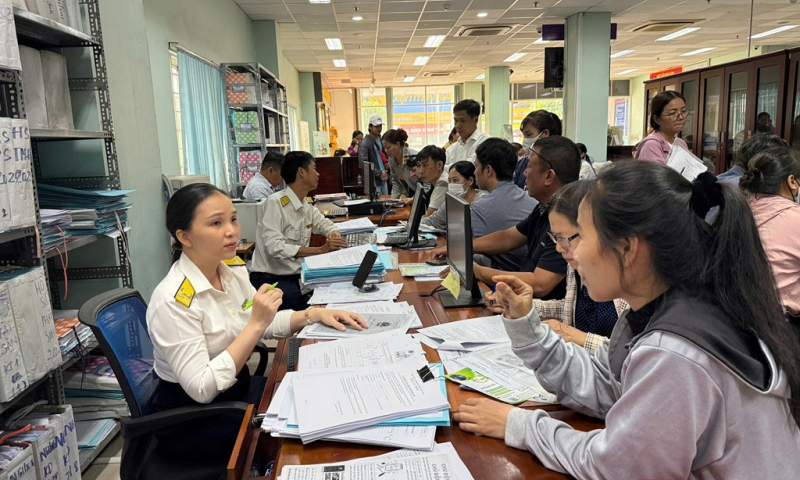 Làm sạch mã số thuế, gỡ vướng kinh doanh