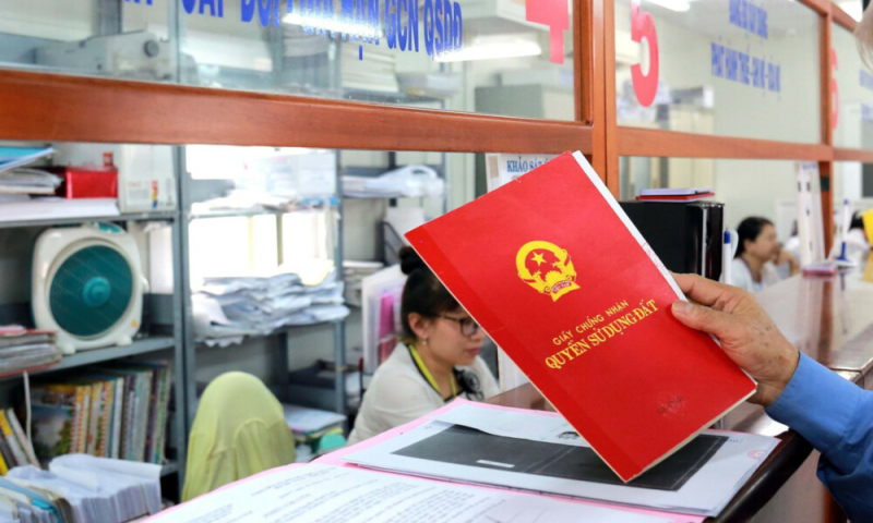 Nên làm sổ đỏ trước ngày 31/12/2025