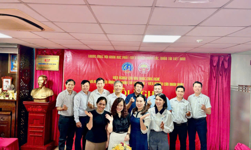 Hợp tác, lan tỏa giá trị tích cực giữa Viện nghiên cứu Danh nhân và CLB Doanh nhân họ Nguyễn Việt Nam