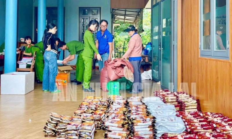 Tạm giữ giám đốc công ty nghi sản xuất hàng tấn cà phê giả ở Gia Lai