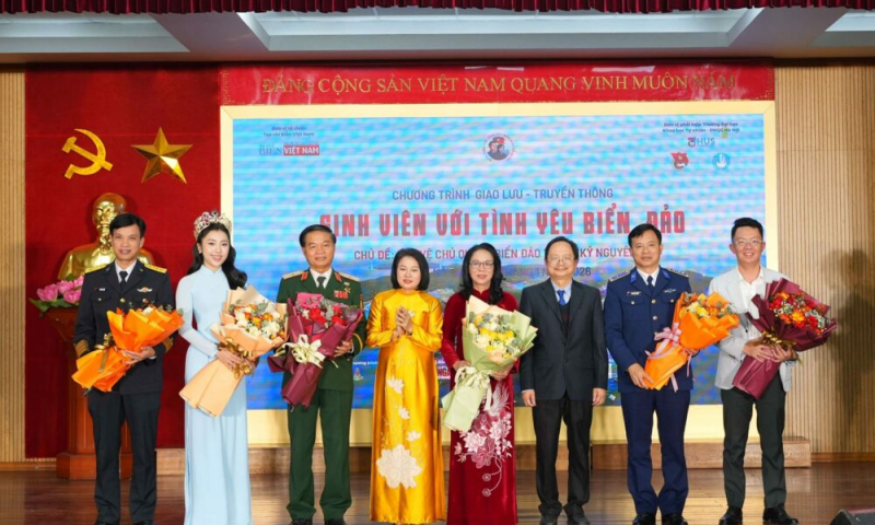 Tạp chí Biển Việt Nam kết nối sinh viên với nhiệm vụ bảo vệ chủ quyền biển, đảo trong kỷ nguyên số
