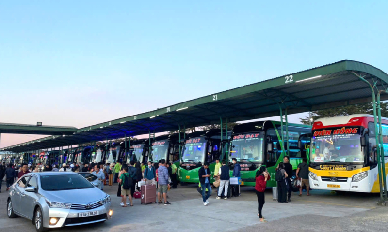 Bến xe Đức Long Gia Lai phục vụ 33.000 khách về quê đón Tết