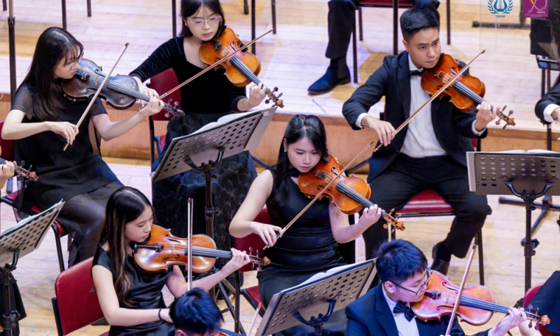 Bậc thầy chỉ huy từ Munich dẫn dắt giao hưởng “Melodies of Triumph”