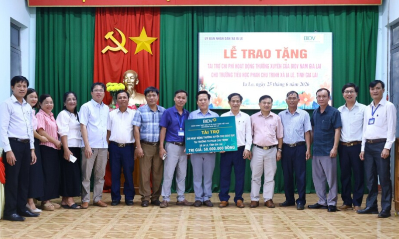 BIDV Nam Gia Lai tài trợ giếng nước sạch cho học sinh vùng khó