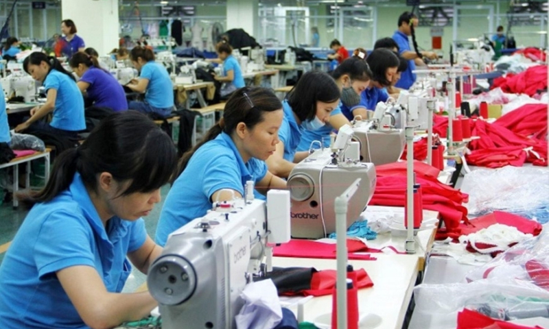 Bộ Tài chính đồng loạt giảm chi phí, tiếp sức doanh nghiệp tăng trưởng