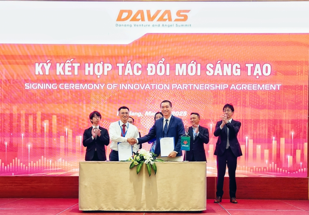 VPBank SME và Trung tâm Hỗ trợ khởi nghiệp đổi mới sáng tạo Đà Nẵng bắt tay chiến lược, mở lối cho hệ sinh thái startup 