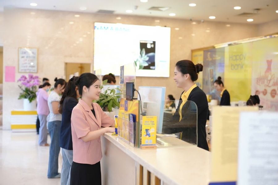FiinRatings lần đầu xếp hạng tín nhiệm dài hạn Nam A Bank ở mức “A-” với triển vọng “Ổn định”
