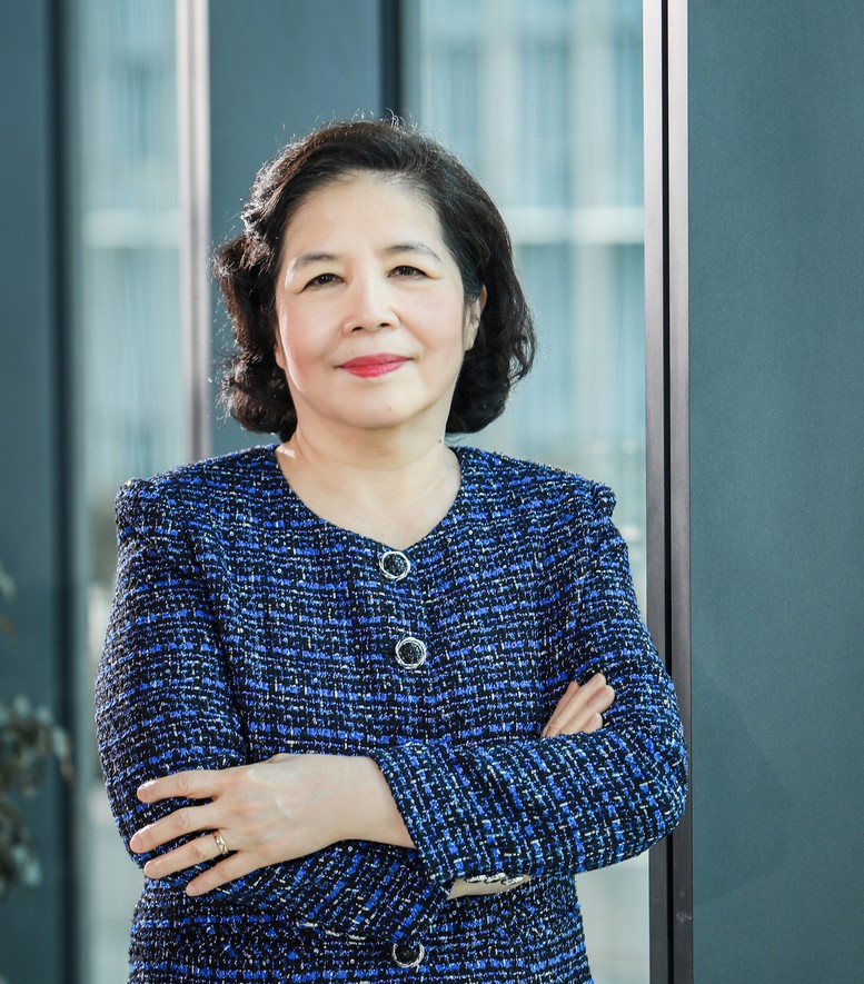 Bà Mai Kiều Liên được vinh danh lãnh đạo truyền cảm hứng sáng tạo tại Vạn Xuân Awards 2025