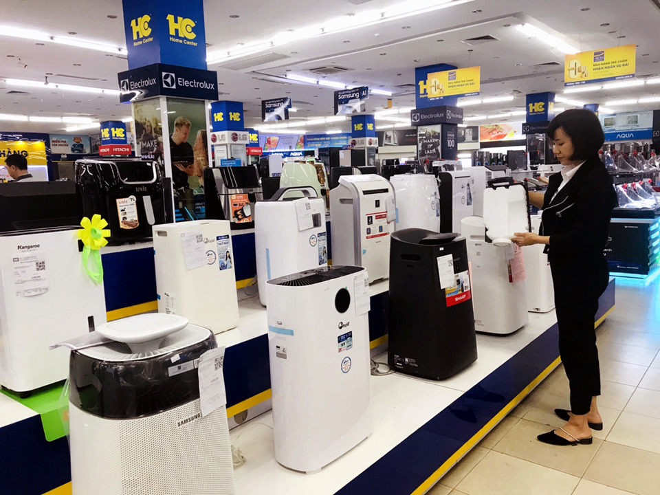 Vào mùa nồm máy hút ẩm... cháy hàng'