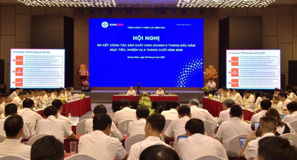 EVNNPC đồng bộ nhiều giải pháp bảo đảm cung ứng điện